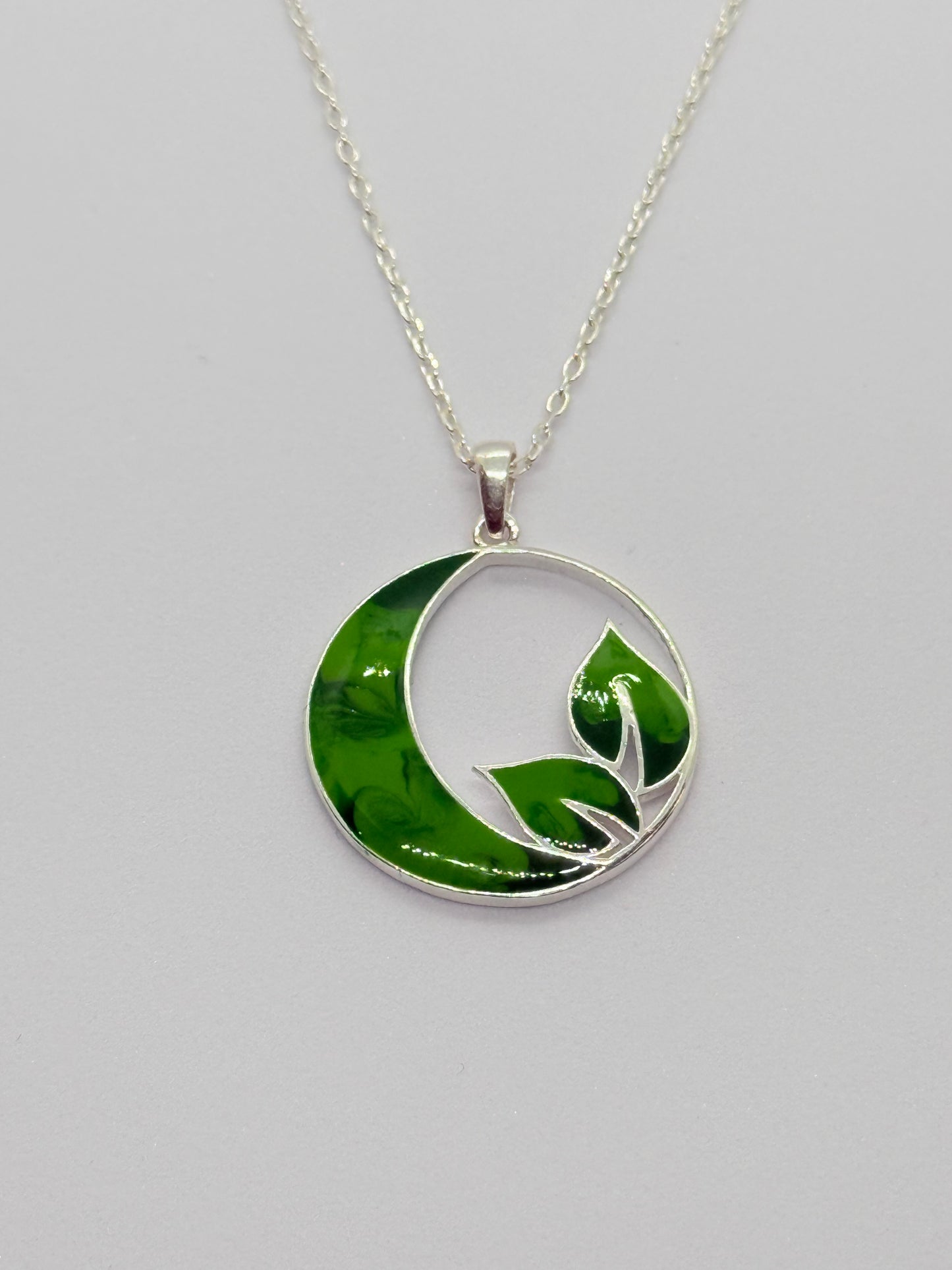 Aura Earth - Silver Pendant