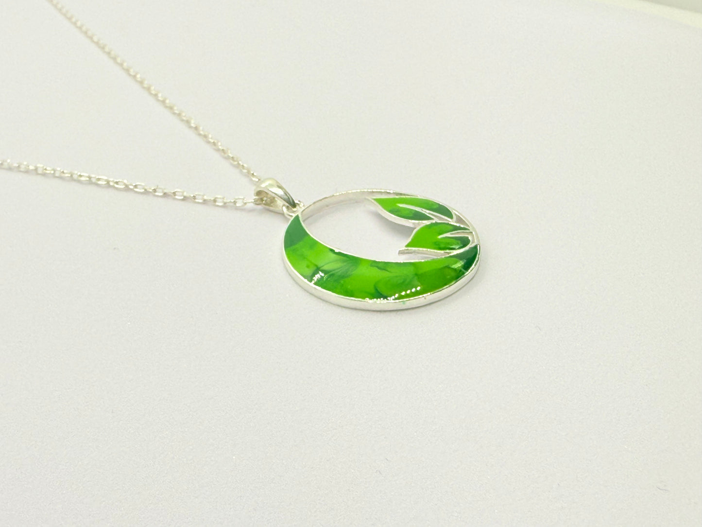 Aura Earth - Silver Pendant